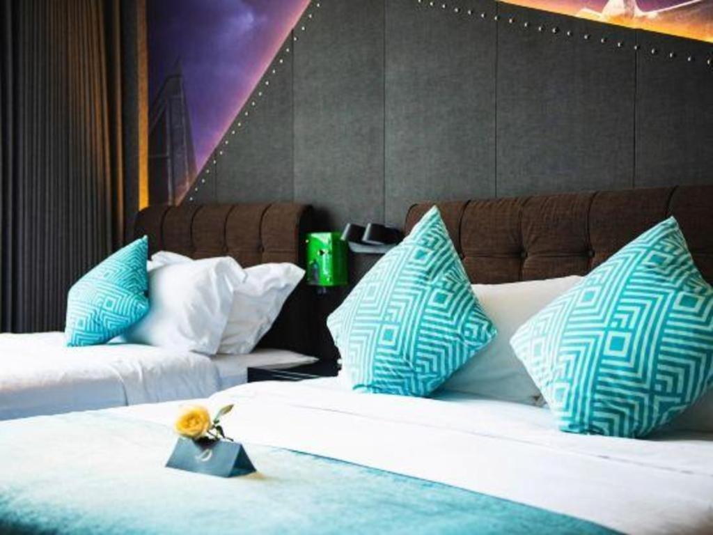 Xana Hotelle-Hotel Luzhou Baizitu Square מראה חיצוני תמונה
