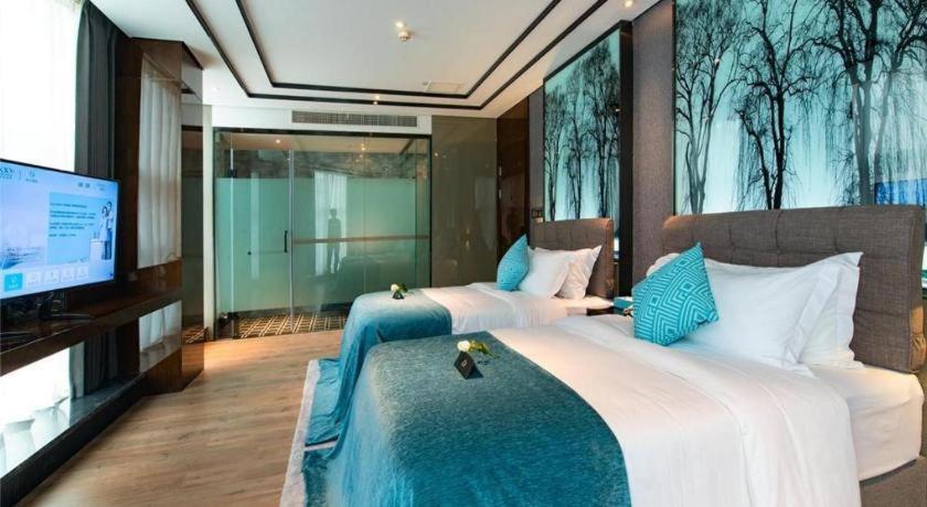 Xana Hotelle-Hotel Luzhou Baizitu Square מראה חיצוני תמונה